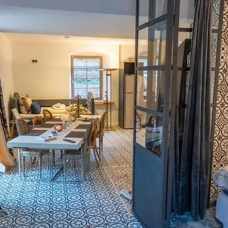 Holzwerk Apartment *