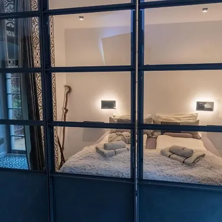 Holzwerk Apartment