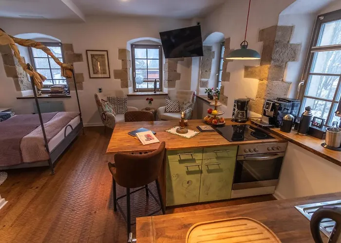 هولزفيرك أويبين *