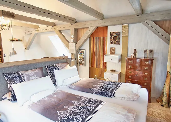 هولزفيرك أويبين شقة