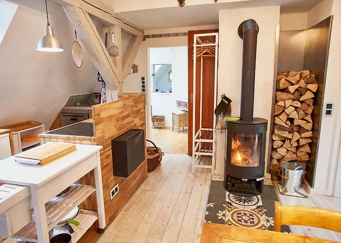 هولزفيرك أويبين شقة *